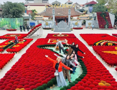 ALL IN 1 DAY INCENSE VILLAGE & HANOI TOUR WITH  TRAIN STREET + EGG COFFEE